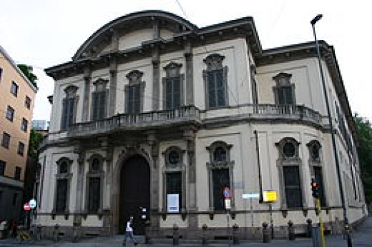 Biblioteca sormani milano